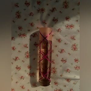 Pink sugar perfume